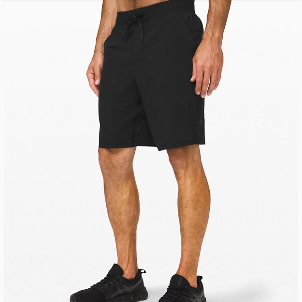 Lululemon T.HE. Short 9” Liner *NEVER WORN*